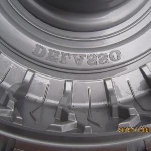 23x9-10 solida däck -