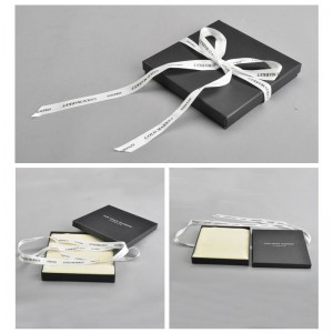 Kosmetiska verktygspapplåda