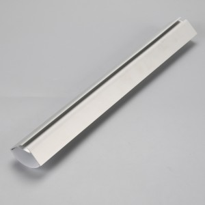 LED-remsa i aluminium extruderad triangelform med klar eller diffusorkåpa