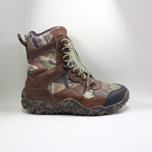 Vattentät herrjaktstövlar i ny design med nubuckläder