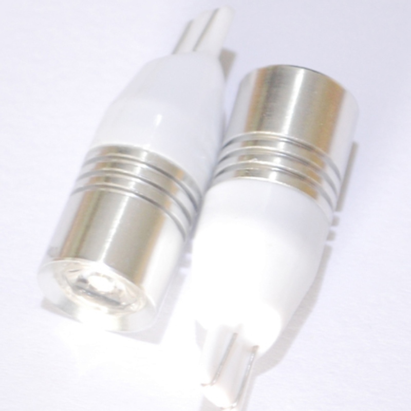 T15 5W CREE autolampor