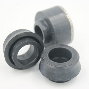 Naturlig gummibussning för truckupphängningssystem