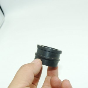 Oljebeständig gummibälg