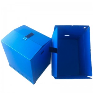 Kartong ihåligt bräde