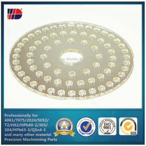 fabriken gör anpassade precisionsbearbetning av reservdelar i metall