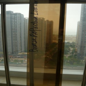 REFLEKTIVT Täckt glas