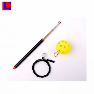 Varm bärbar aluminium teleskopisk hundspelare med hängande och ljus boll