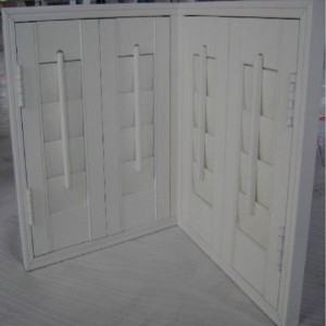 vackra fönster och fönsterluckor gör ditt hus vackert