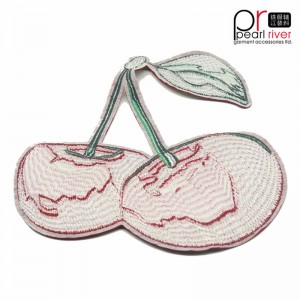 körsbär broderi paljett