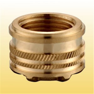 Mässingsinsats för PPR-tee