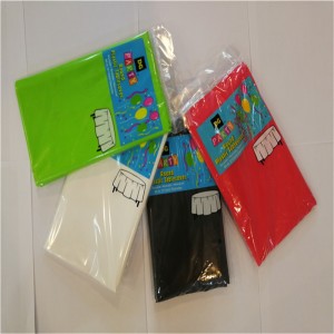 Partihandel PEVA bordsduk rund plastbordsskydd för festhelgen