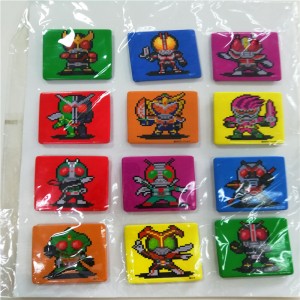 Partihandel billigt tryck anpassad knappstiftemblem 58mm magnet / spegel med säkerhetsnål