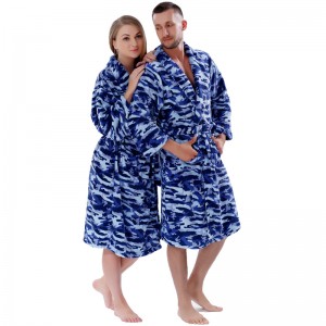 Vuxen Tryckt Fleece Robe Par Sängkläder