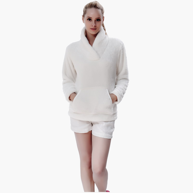 Kvinna Snuggle Fleece Cream Sweatshirt