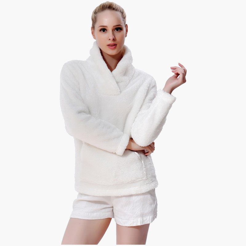 Kvinna Snuggle Fleece Cream Sweatshirt