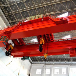 Explosionsskyddande överliggande kran