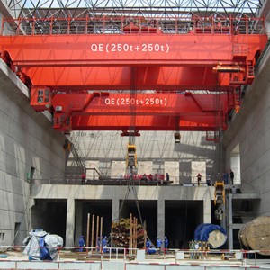 Explosionsskyddande överliggande kran