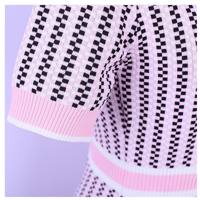 Skräddarsydd OEM Summer Striped Ladies Mini Bodycon Computer Stickat tröja klänning