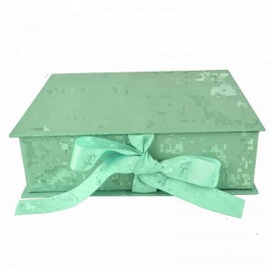 anpassad lyxig vit svart vikande magnetisk silk presentförpackning med båge för halsband earing smycken slips kosmetiska