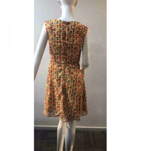 Tryckt klänning TBWD0007