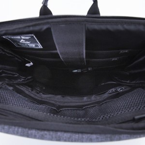 18SA-7443M stötskyddad nylon med vattentät PU trim laptop bagback för män