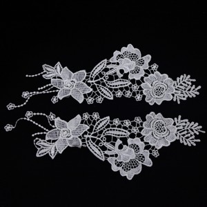 1 # Halsspets ， mjölksilk spets ， Polyester / Nylon spets ， bomullssnör ，