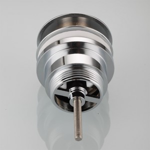 Vertikal avlopp från mässingsbad