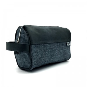 DOVE KOSMETISK VÄSKA