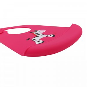 Lätt rengör vattentätt silikonbarnhaklapp med matfångare