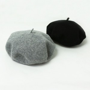 Stickmaskin med höga automatiska militära basker