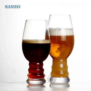 Sanzo Bar Creative Crescent Shape Juice Beer Tumbler Glass Anpassad storlek Dricka Beer Glass Personliga ölglas