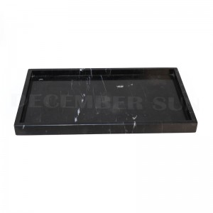 Högkvalitativ serveringsbricka i svart rektangel