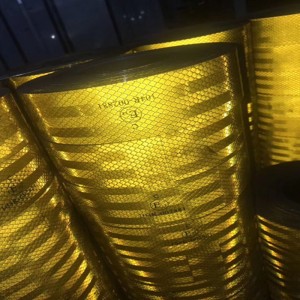 reflekterande tejp trafiksäkerhet