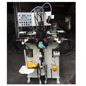 Schoen sandt 6400CC skohälsstol och sidobeståndsmaskin används.