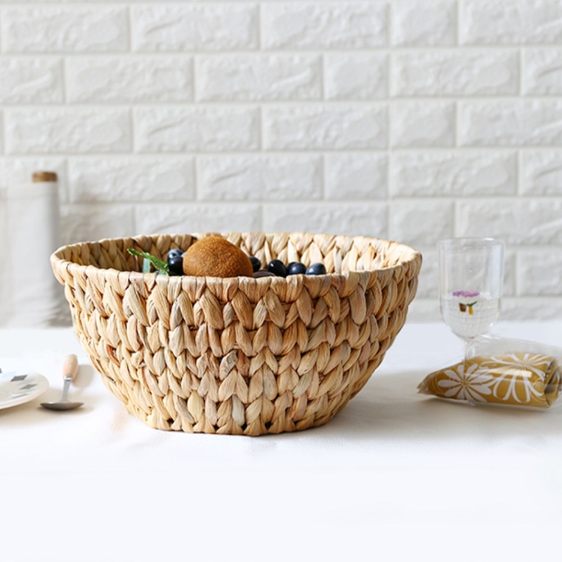 Vävd vattenhyacintkorg