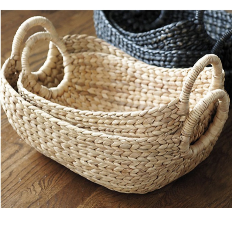 Oval vävd serveringsbricka