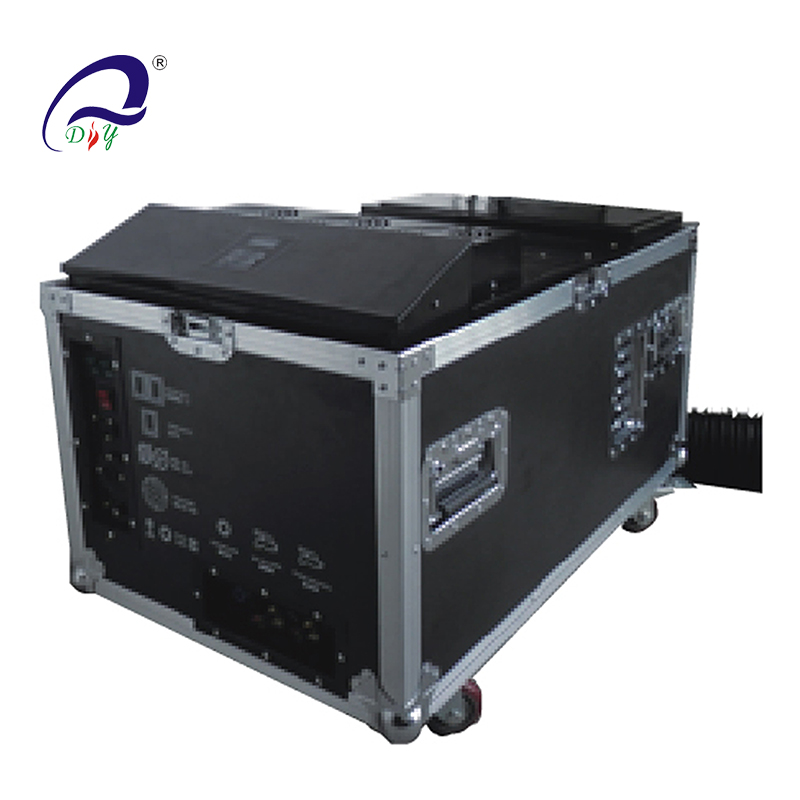 F-29 1500W Water Dog Machine för scenen
