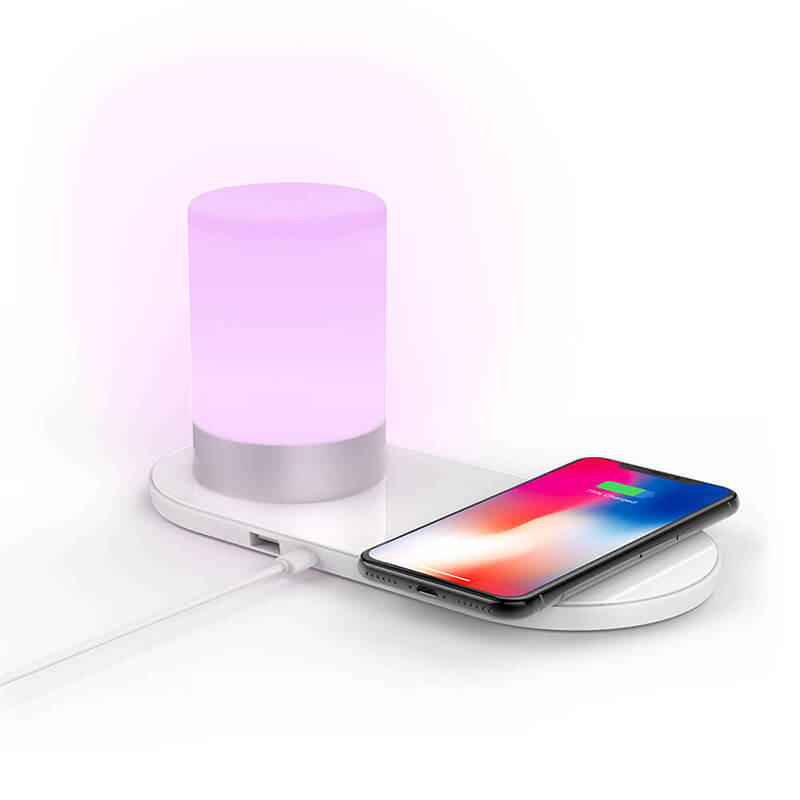 Lampa RGB med trådlös Charging Station (för iPhone eller Android telefon)