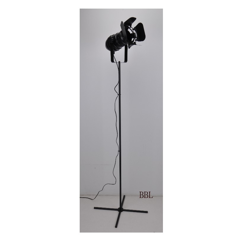 Filmgolvlampa 1 med U-konsol, kan justera riktningen