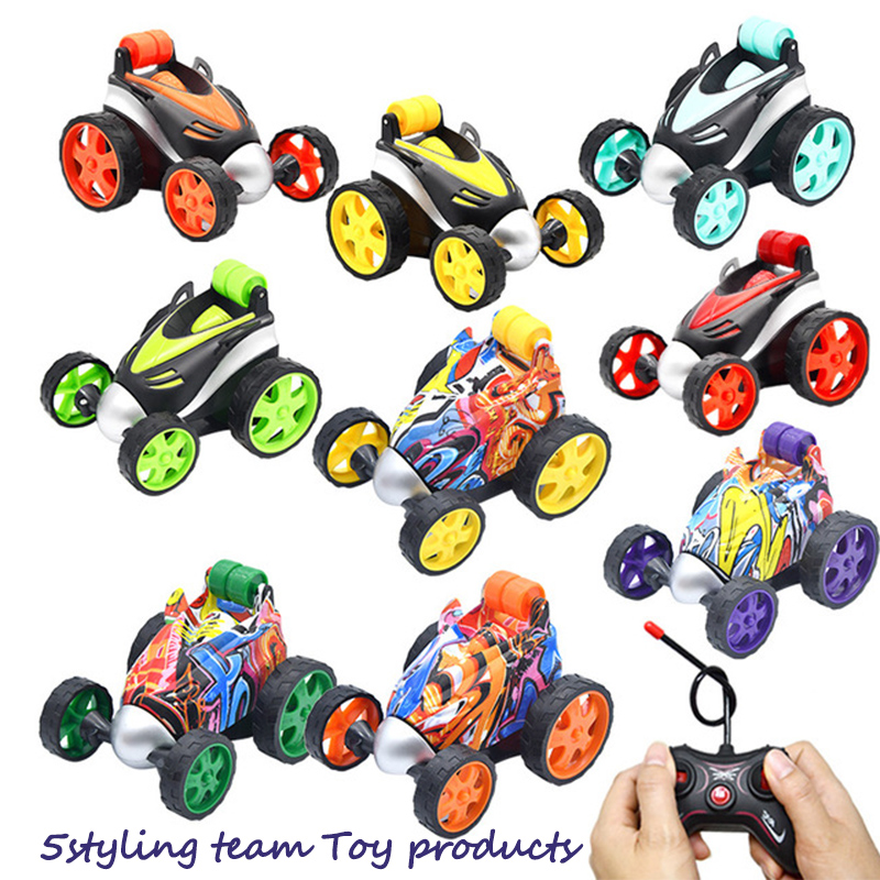Amazons populära trådlösa fjärrstyrda fjärrstyrare elektriska rullning stunttrick graffiti fjärrstyrd bil står för heta leksaker