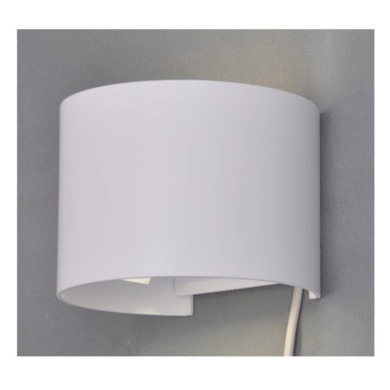 Ljusbågslykta med ljusdiod utomhus med lysdiodmotor, ljus upp och ner