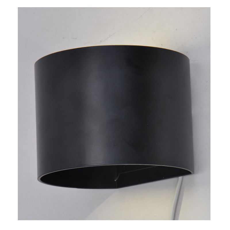 Ljusbågslykta med ljusdiod utomhus med lysdiodmotor, ljus upp och ner