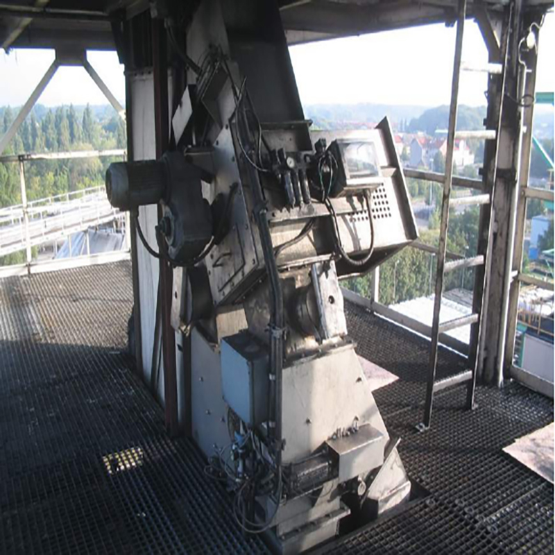 Programstyrd automatisk rengöring av elektrisk magnetisk avskiljare