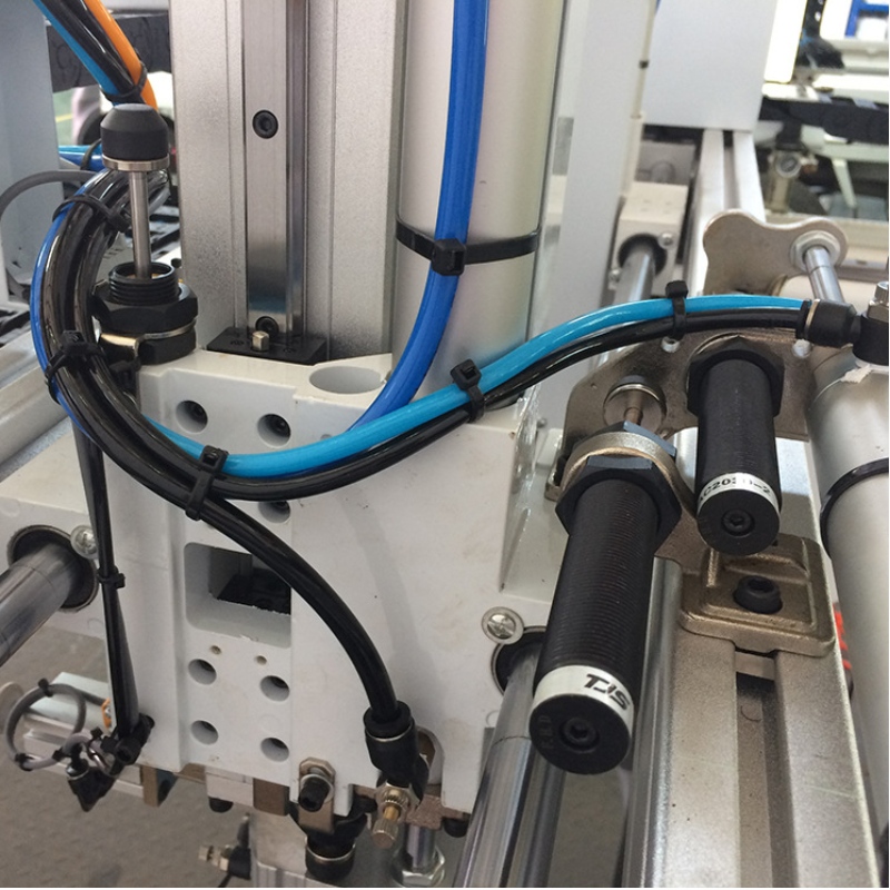 Lätt industriell traversmanipulator / industriell säkerhetsmanipulator / AC servo traverse robot