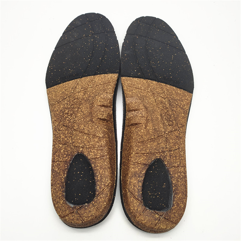 Funktionell, anpassad värme, formbar antiglidstöt absorberar fotvårds- korkens ortoptiska skosula