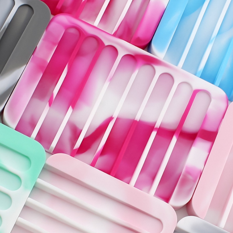 Fyrkantig dropptvål för blandad färg