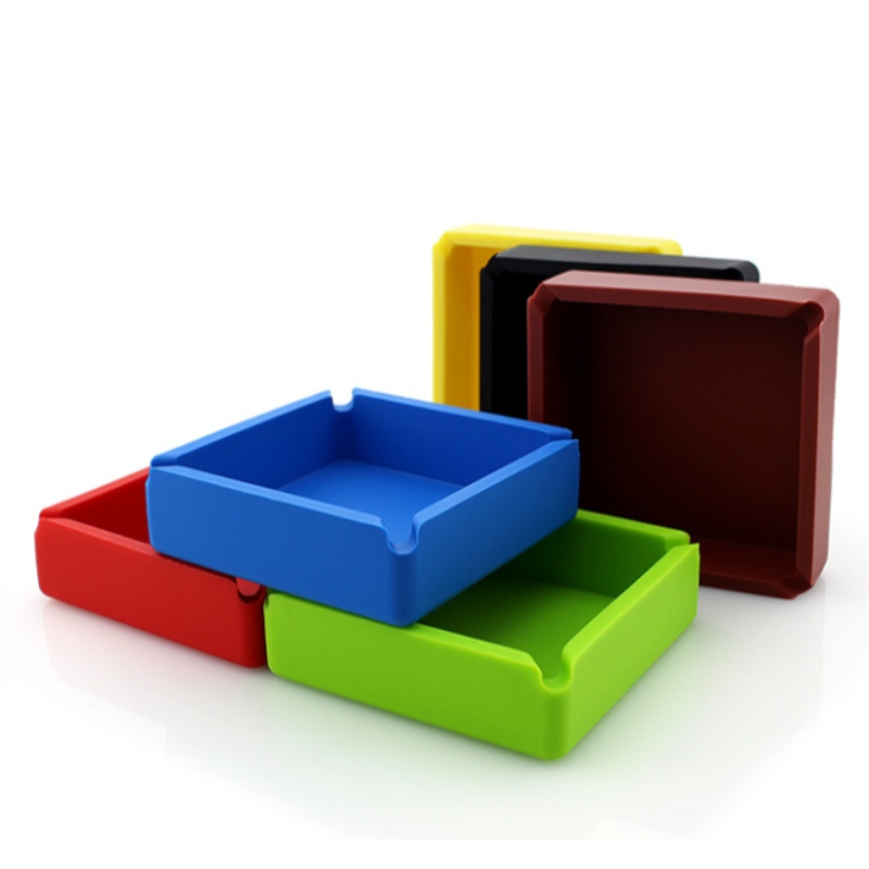 Stor fyrkantig askkopp