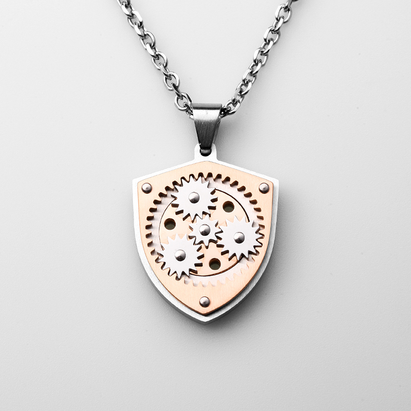 Mann: Stainless Steel Gear Two-Tone Pendant halsband