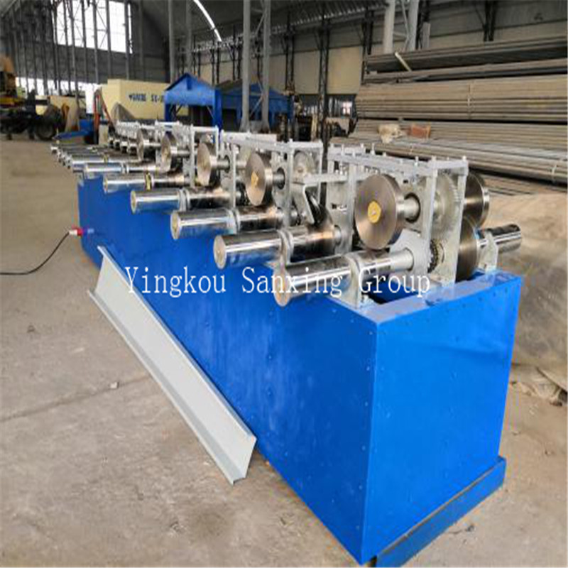 Stående sömkupol Takfläktformad panelmaskin