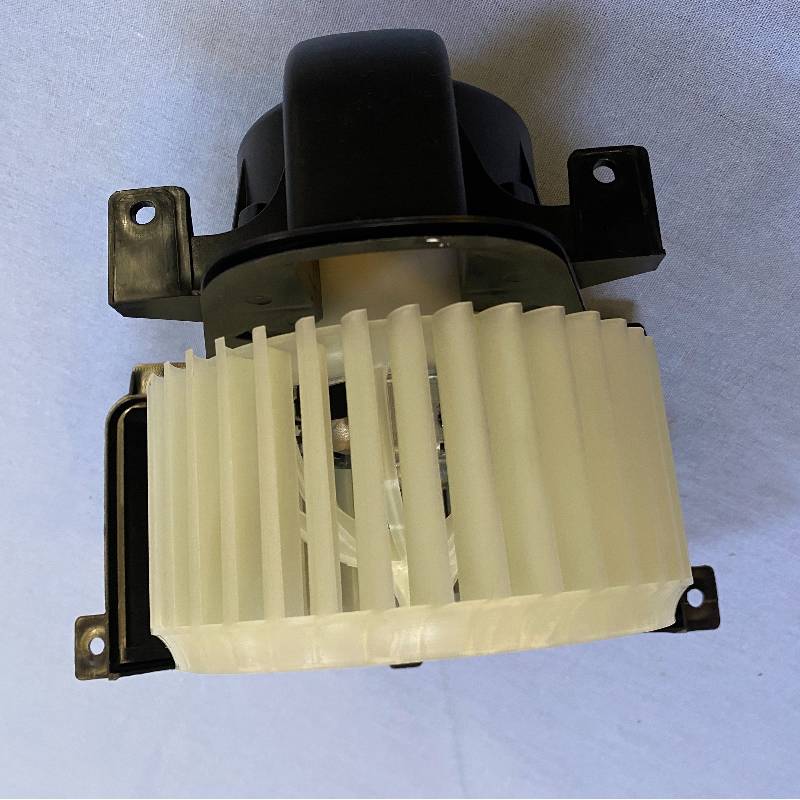 7L0820021Q Auto Air Conditions Blower Motor för VW TOUARG